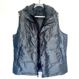 Men’s Black Hooded Puffer Vest